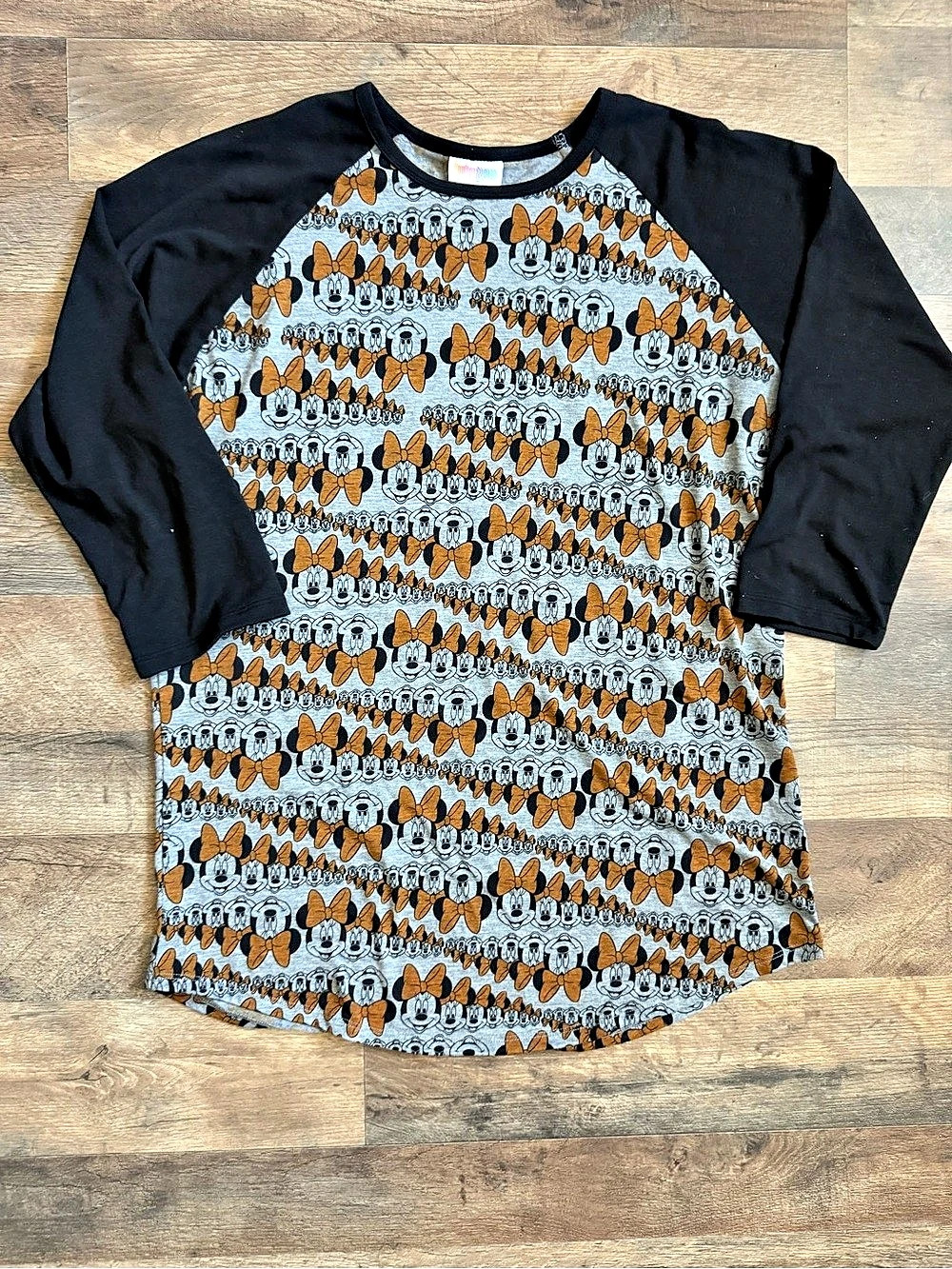 LuLaRoe Disney Women’s Large Minnie Mouse Raglan Baseball Tee